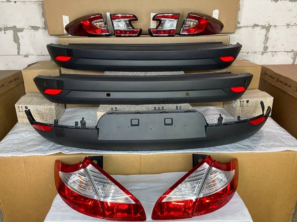 Desired color painted rear Renault Megane III bumper for Hatchback 1 Desired color painted rear Renault Megane III bumper for Hatchback