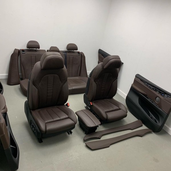 BMW X5 F15 M Sport Interior Complete 5 Seats WIth Door Panels 2014-2018 RHD 1 BMW X5 F15 M Sport Interior Complete 5 Seats WIth Door Panels 2014-2018 RHD