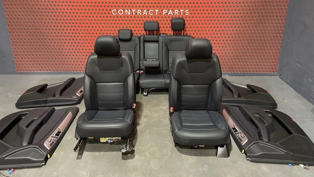 Mercedes Benz GLE Class W166 Interior Leather Seat Cushion Set W/ Door Cards RHD 1 Mercedes Benz GLE Class W166 Interior Leather Seat Cushion Set W/ Door Cards RHD